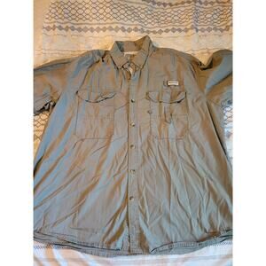 Magellan Mens short sleeved button up shirt